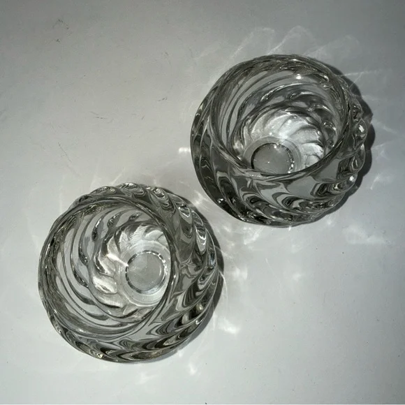 PartyLite Glass 2 Candle Holders Illusion Swirl Votive Tealight Holder Clear USA - Picture 4 of 11